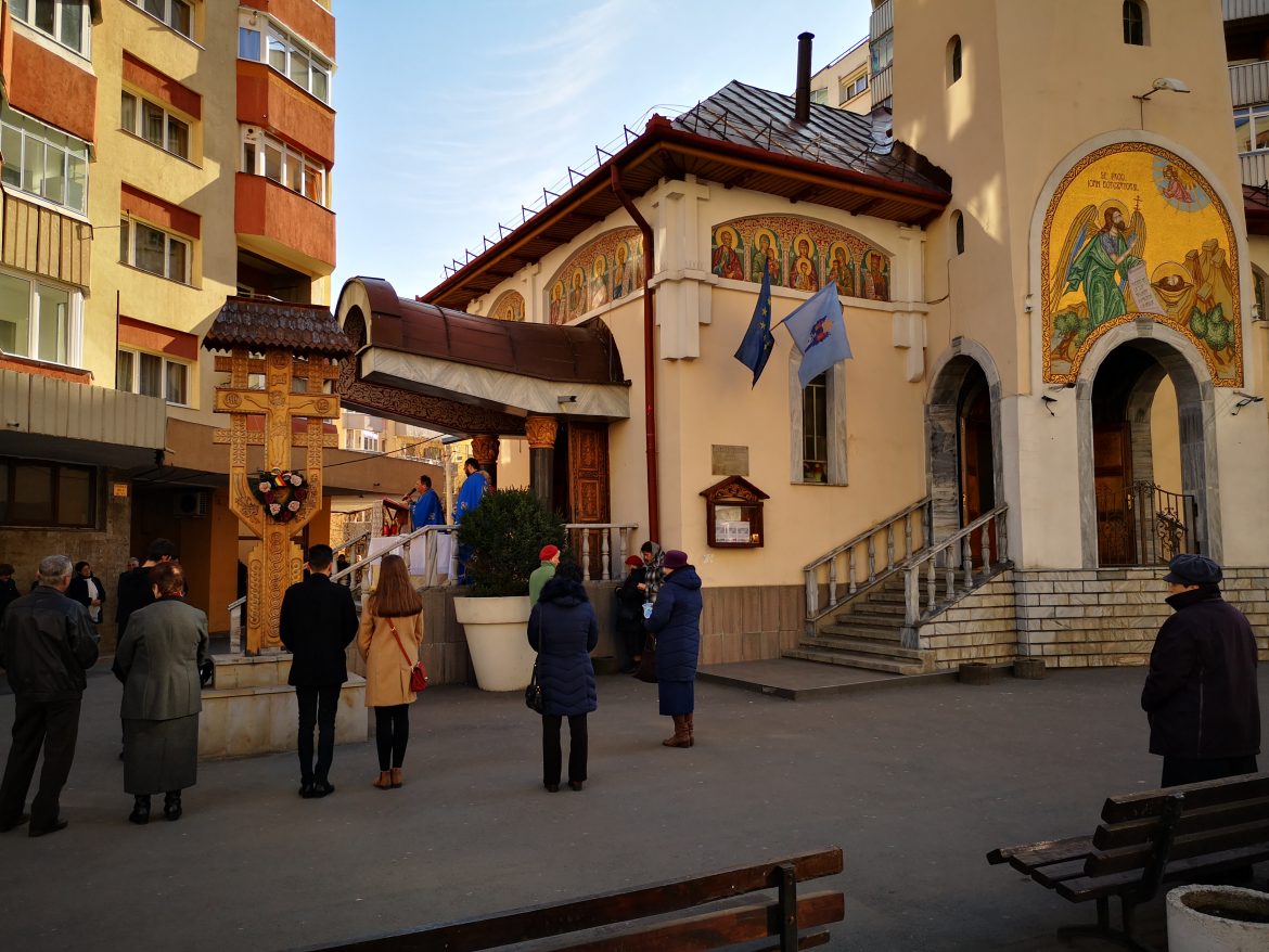 biserica 1