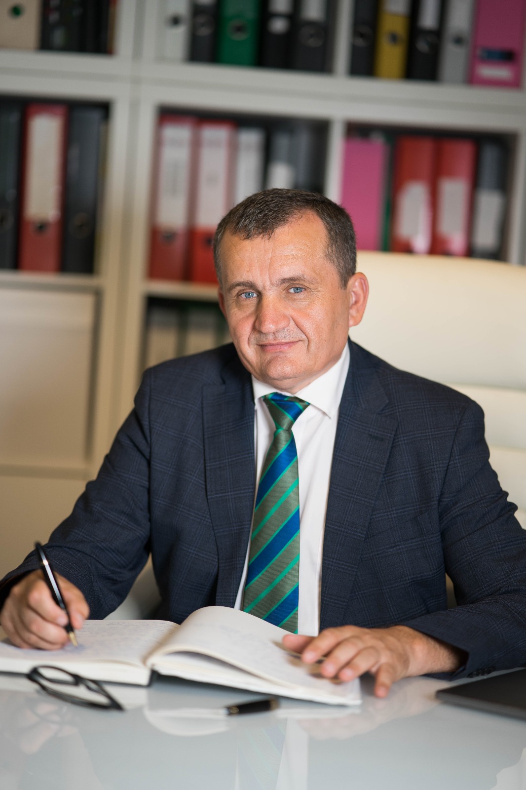 Profesorul Fițiu Avram schimbă paradigma în școlile clujene