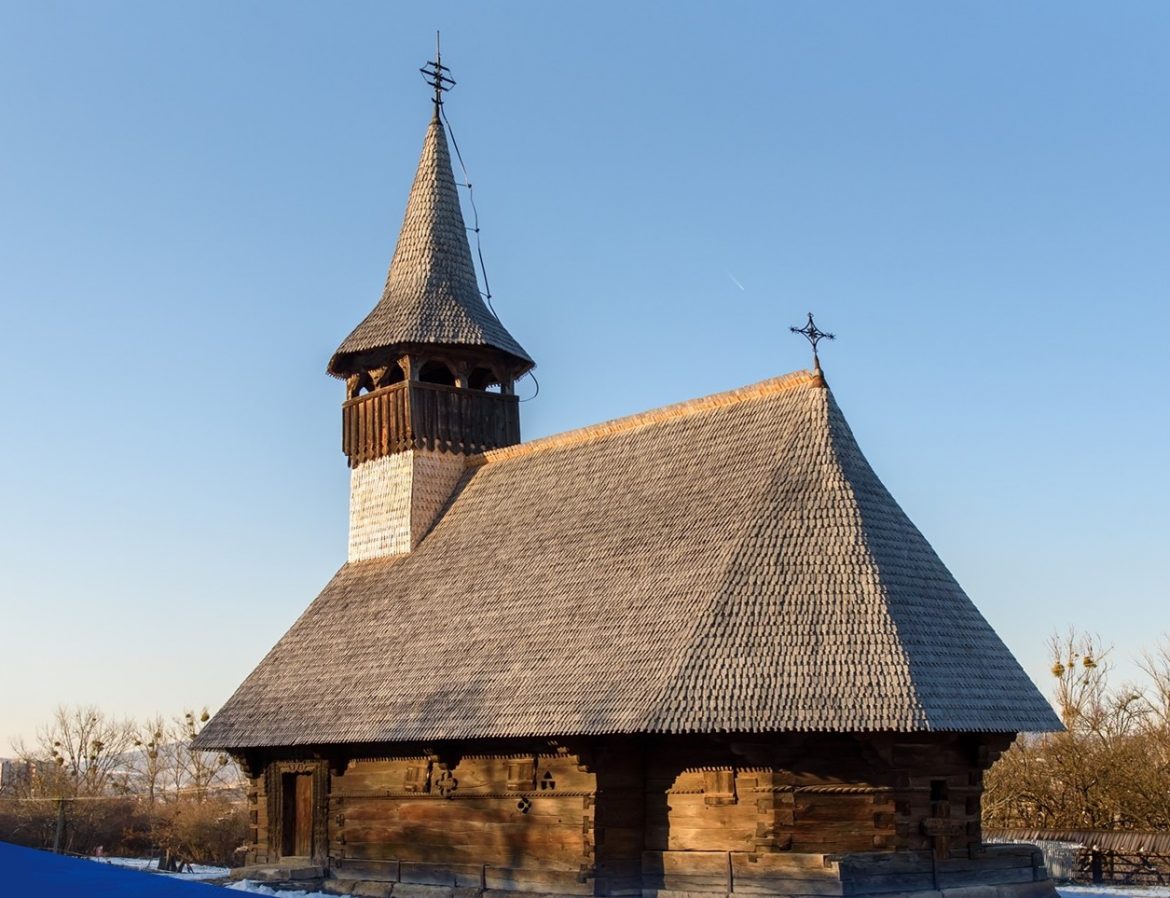 biserica parcul etnografic