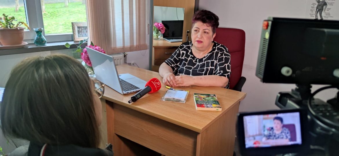 6A2A7784-91B4-44CA-87D9-AA03385E36FD